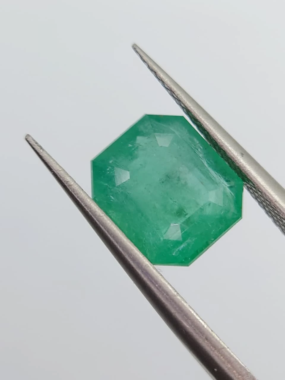 2ct Natural Octagon Faceted Panjshir Emerald from Afghanistan — view 5